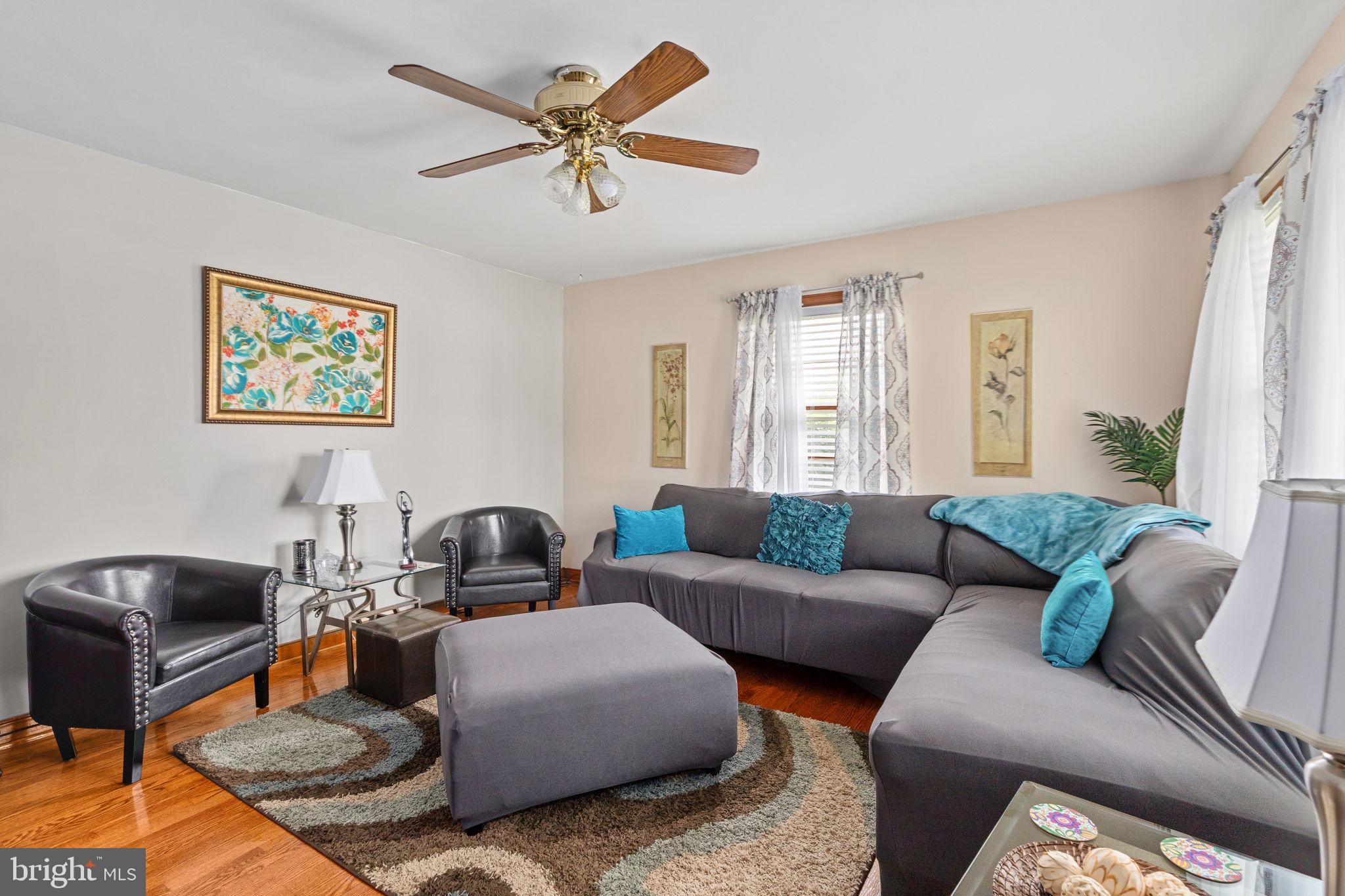 1440 Holly Farm Road Burkeville, VA 23922 - Photo 14 of 52 Cozy living space with inviting charm.