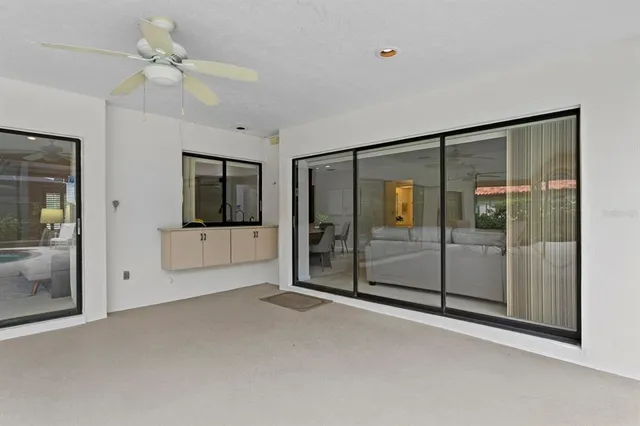 $575,000 | 713 Rob Roy Place, Temple Terrace, FL 33617