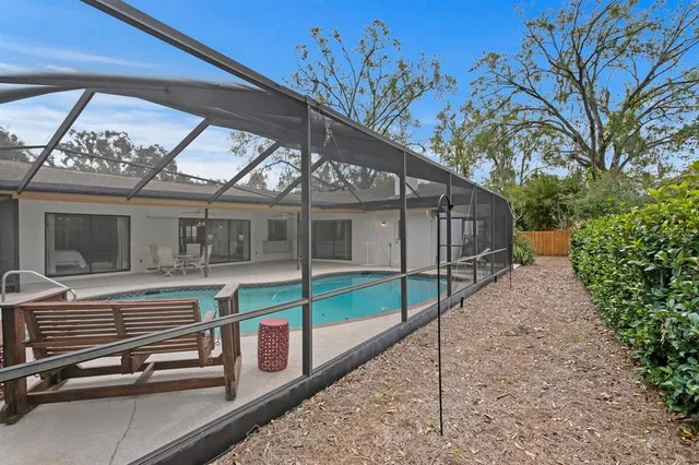 $575,000 | 713 Rob Roy Place, Temple Terrace, FL 33617