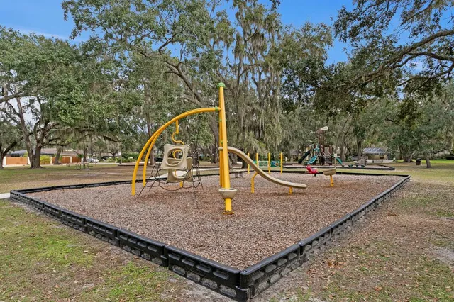 $575,000 | 713 Rob Roy Place, Temple Terrace, FL 33617