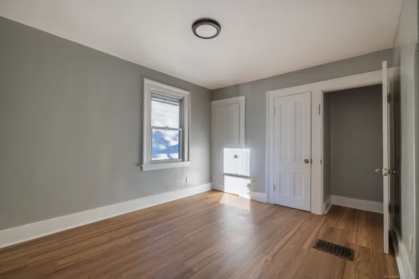 $2,600 | 216 Howard Avenue, New Haven, CT 06519