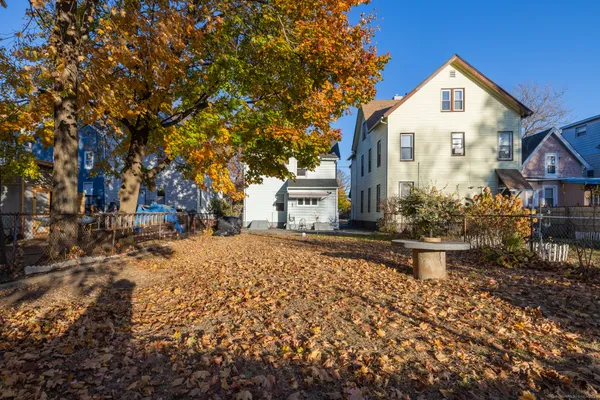 $2,600 | 216 Howard Avenue, New Haven, CT 06519
