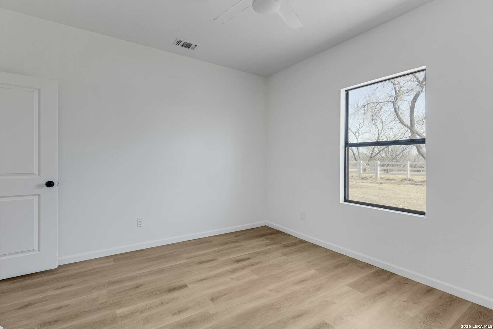 16282 Fm 472 Bigfoot, TX 78005 - Photo 30 of 50