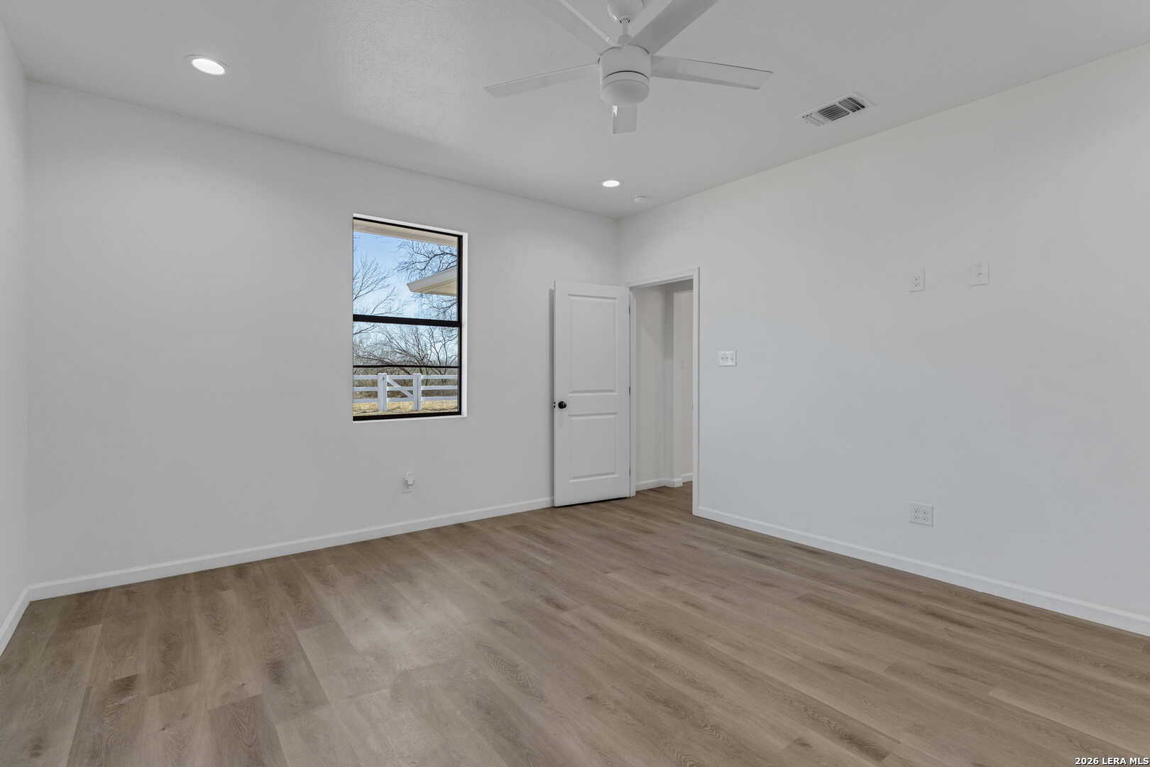 16282 Fm 472 Bigfoot, TX 78005 - Photo 35 of 50