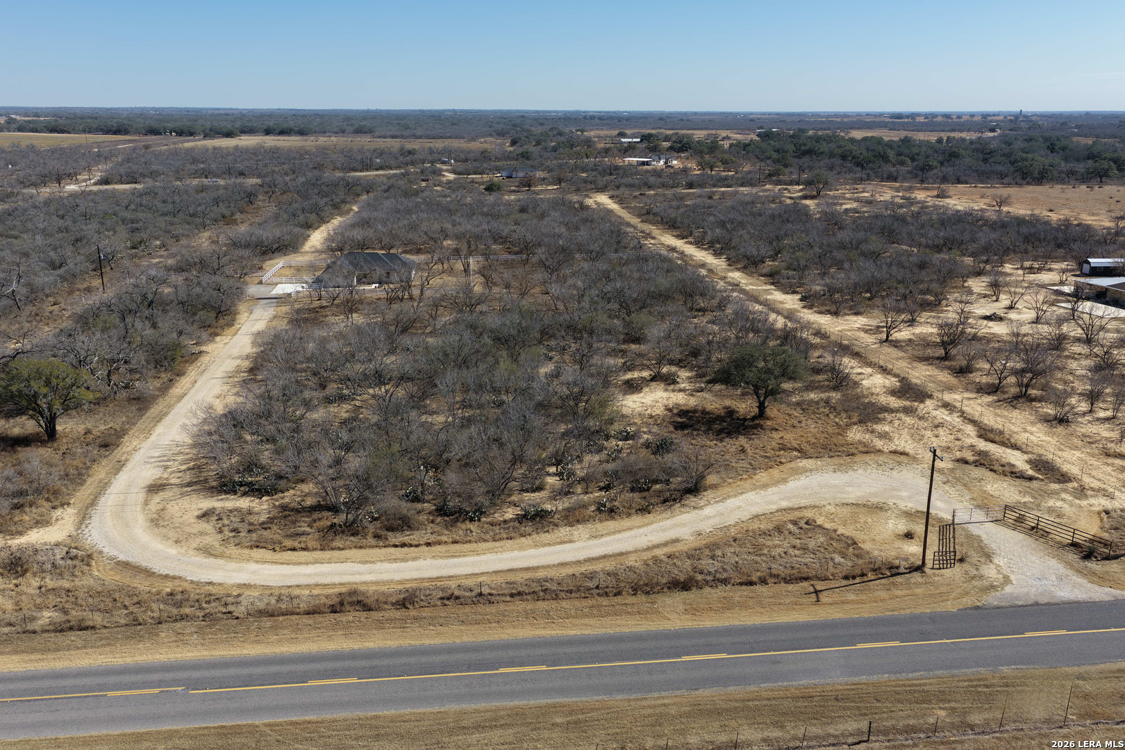 16282 Fm 472 Bigfoot, TX 78005 - Photo 43 of 50