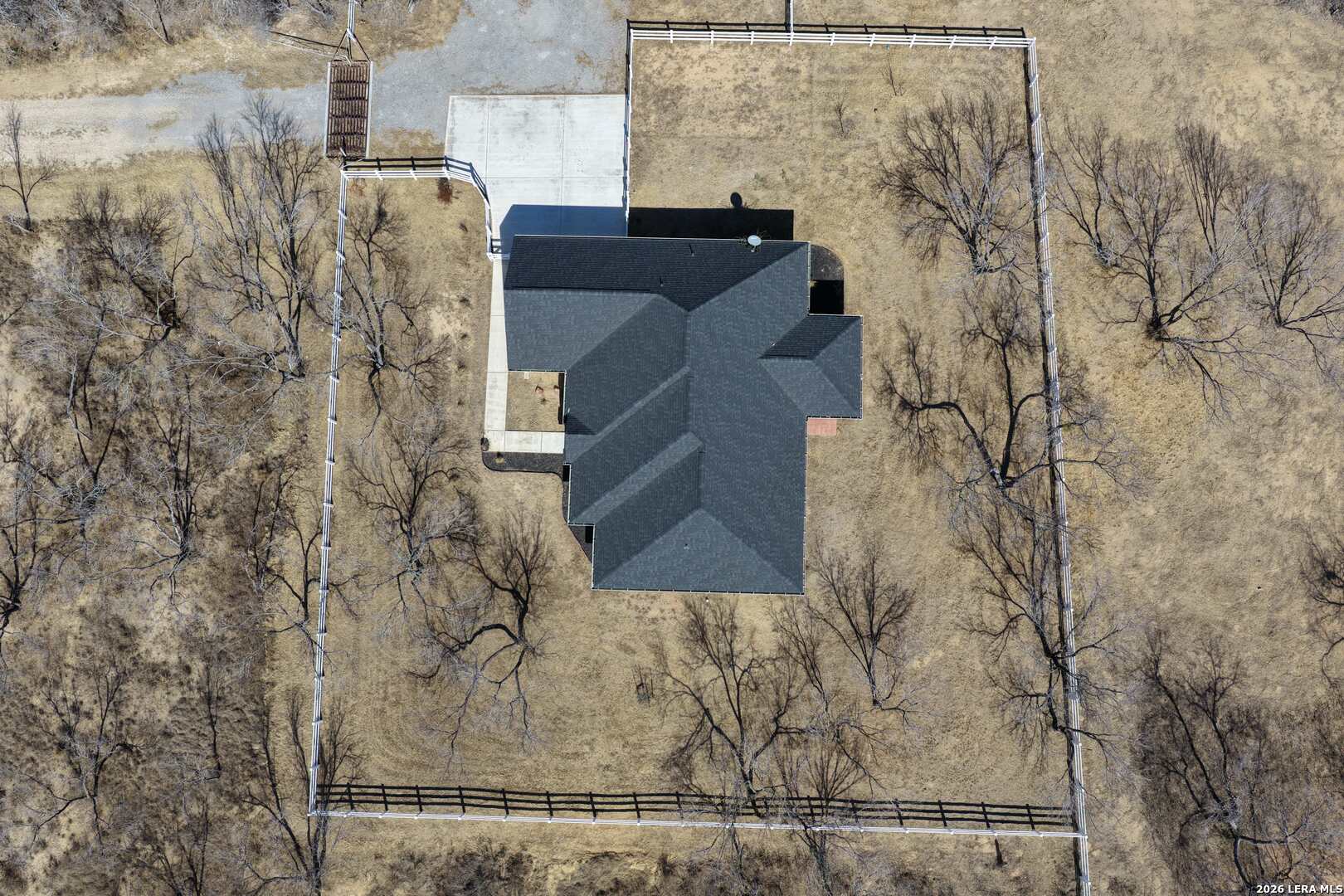 16282 Fm 472 Bigfoot, TX 78005 - Photo 44 of 50