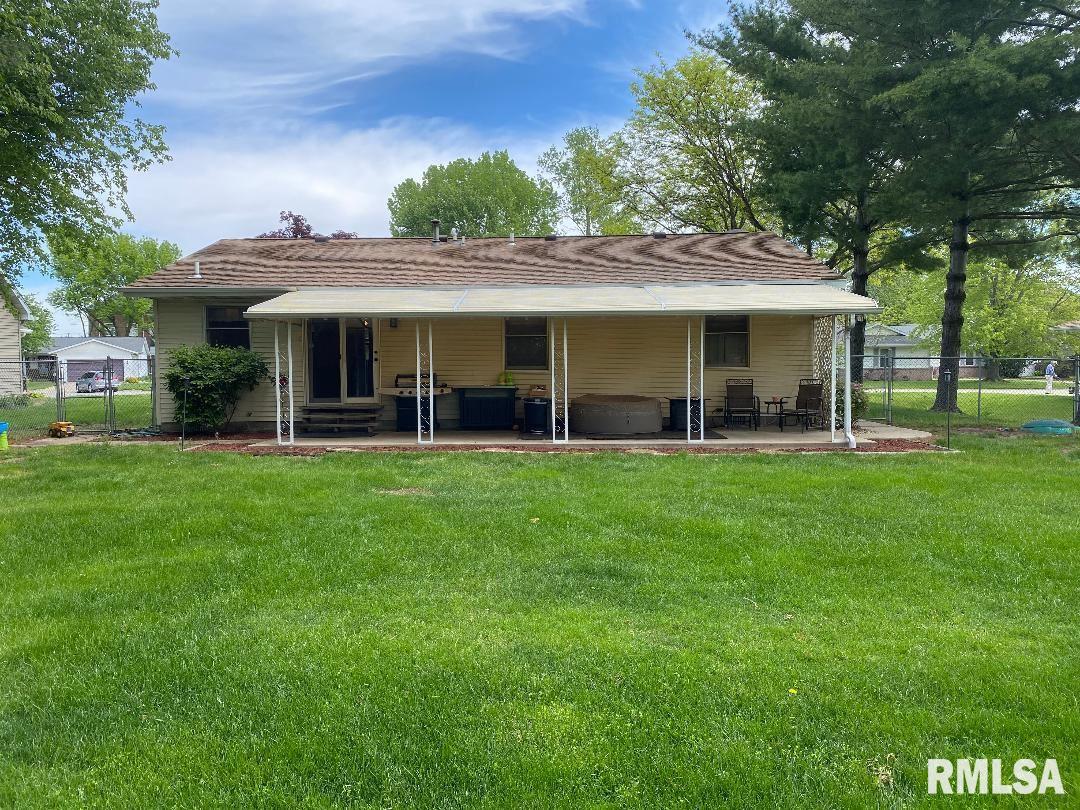 1112 Bolin Court Springfield, IL 62703 - Photo 3 of 14
