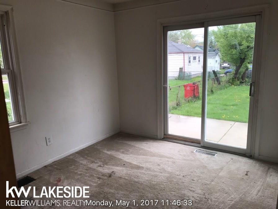 19380 Martin Road Roseville, MI 48066 - Photo 7 of 12