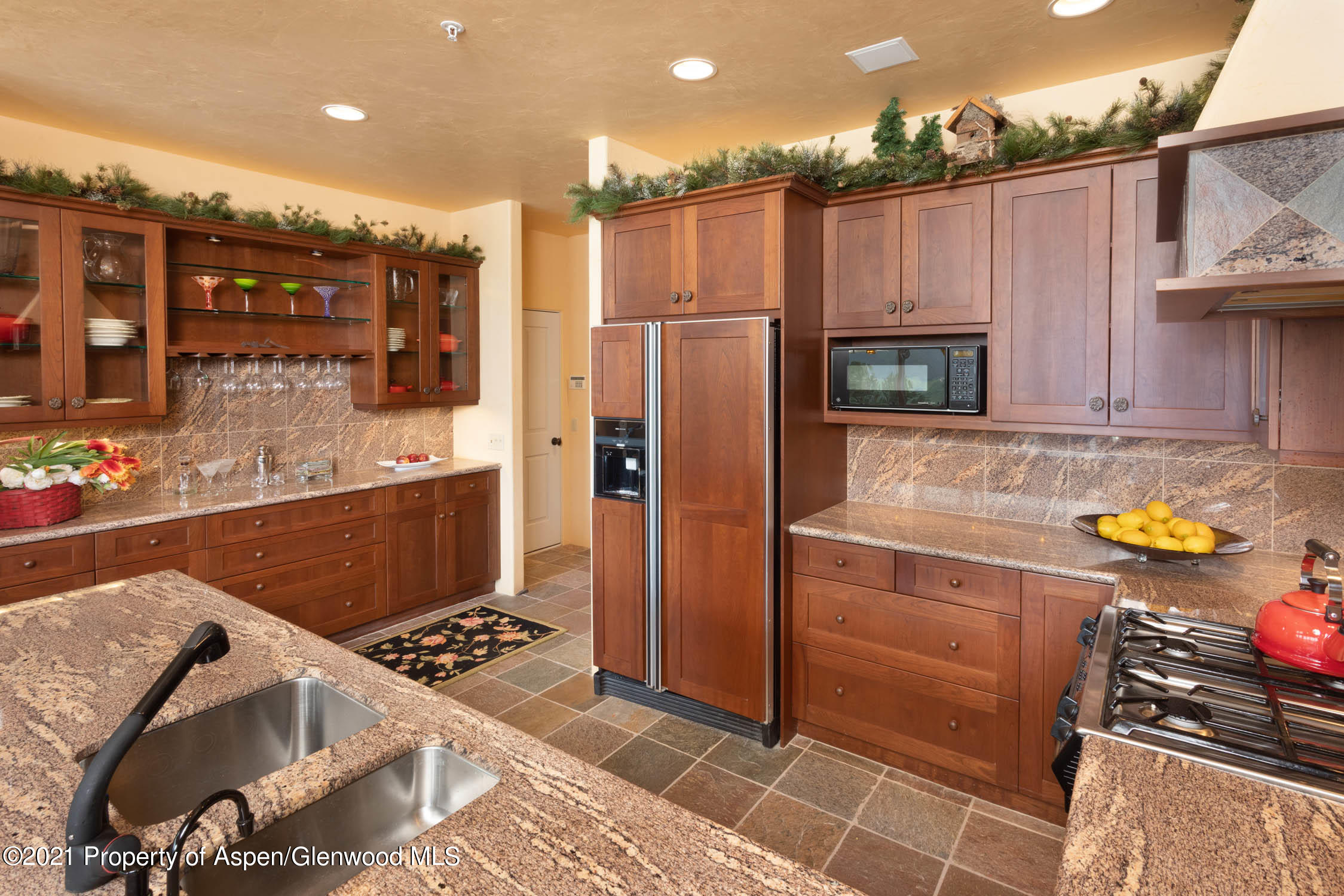 508 Wild Spring Lane Basalt, CO 81621 - Photo 3 of 22 Kitchen