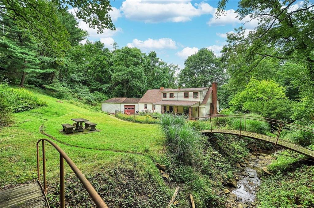 8259 Nadine Road Verona, PA 15147 - Photo 21 of 22 Gallery Image 21