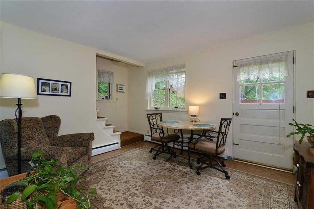 8259 Nadine Road Verona, PA 15147 - Photo 10 of 22 Gallery Image 10