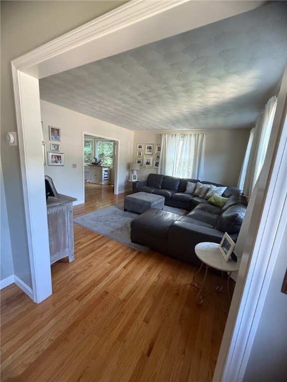 7 Pine Grove Circle Smithfield, RI 02828 - Photo 13 of 46