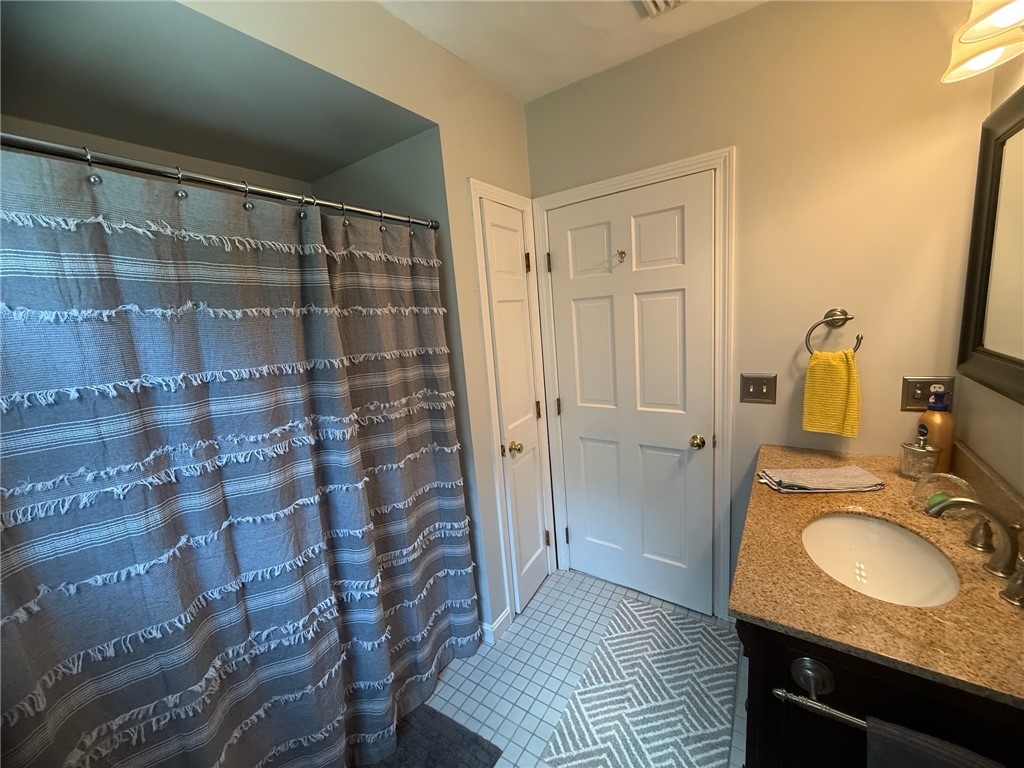 7 Pine Grove Circle Smithfield, RI 02828 - Photo 30 of 46