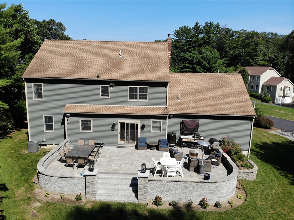 7 Pine Grove Circle Smithfield, RI 02828 - Photo 6 of 46