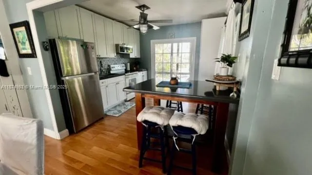 $4,500 | 27316 Cayman Lane, Unit 1 2, Lower Keys, FL 33042