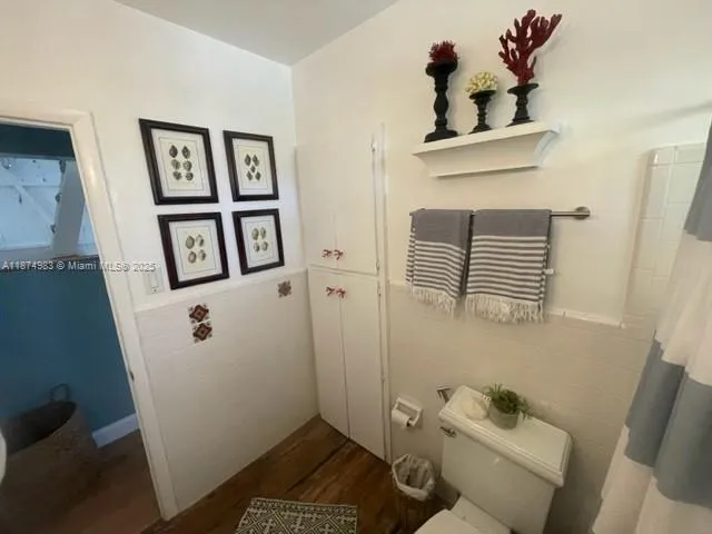 $4,500 | 27316 Cayman Lane, Unit 1 2, Lower Keys, FL 33042