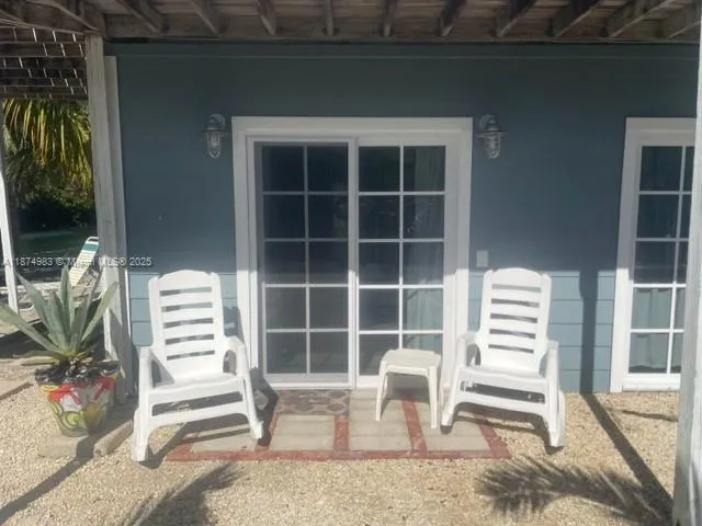 $4,500 | 27316 Cayman Lane, Unit 1 2, Lower Keys, FL 33042