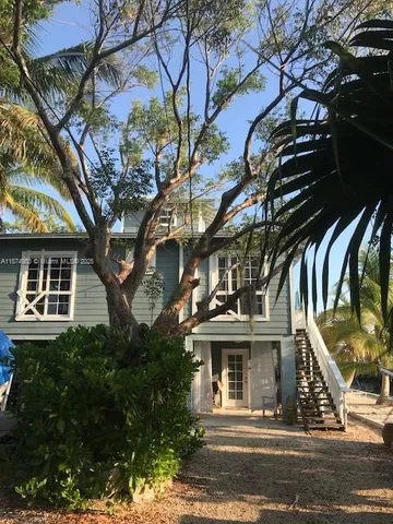 $4,500 | 27316 Cayman Lane, Unit 1 2, Lower Keys, FL 33042