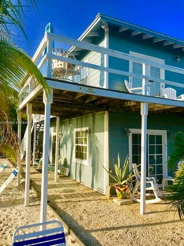 $4,500 | 27316 Cayman Lane, Unit 1 2, Lower Keys, FL 33042