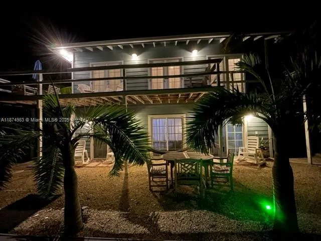 $4,500 | 27316 Cayman Lane, Unit 1 2, Lower Keys, FL 33042