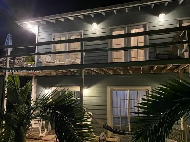 $4,500 | 27316 Cayman Lane, Unit 1 2, Lower Keys, FL 33042