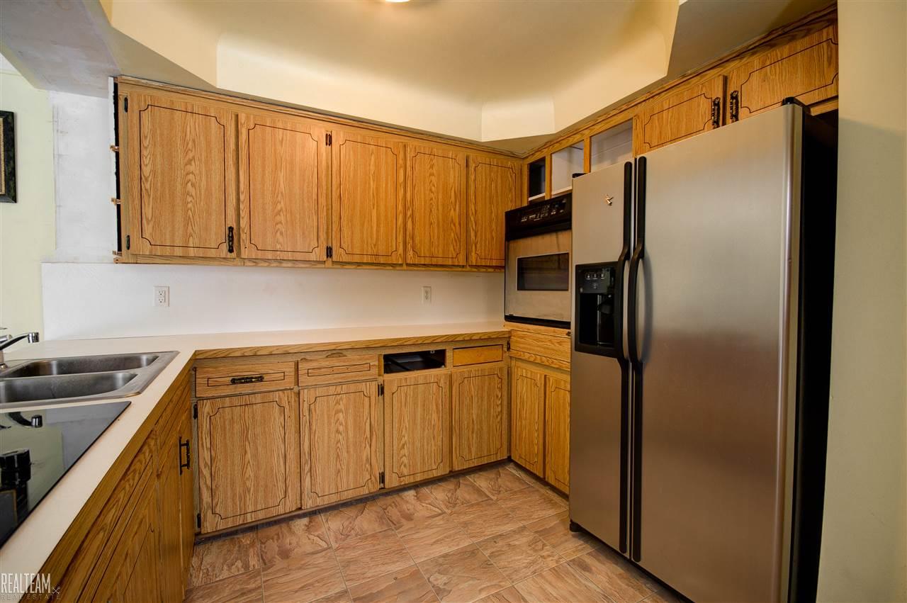 53486 Dequindre Road Utica, MI 48316 - Photo 10 of 21