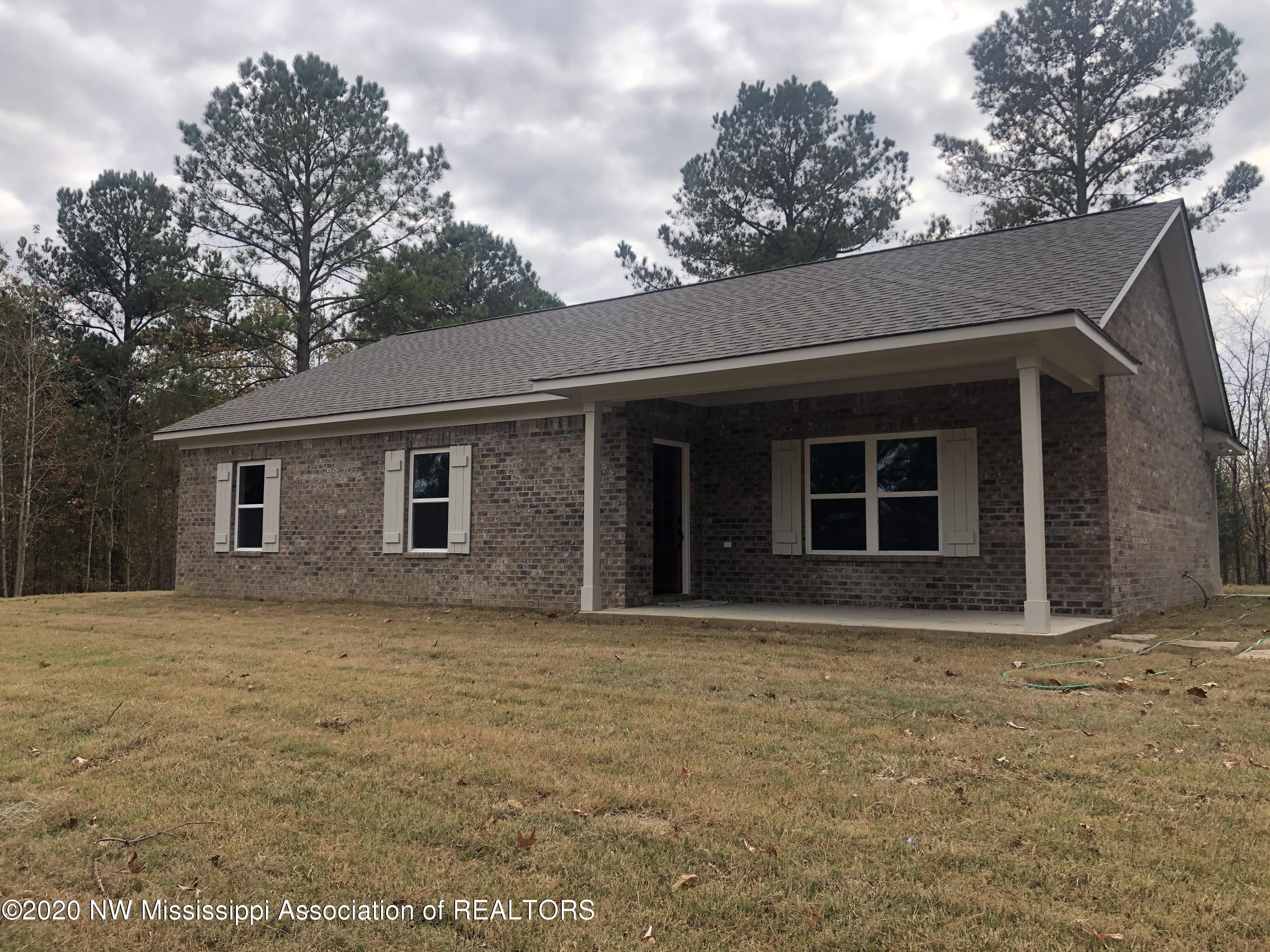 11241 Browns Ferry Road Sarah, MS 38665 - Photo 1 of 1 DA6BDABD-6BF5-4E02-9025-D2BF922A9556