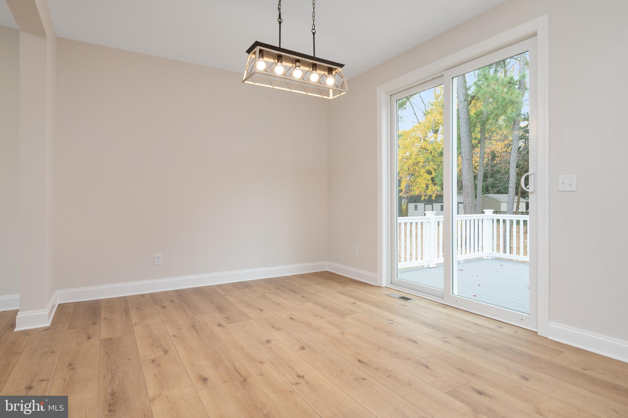 208 Long Point Road Stevensville, MD 21666 - Photo 8 of 54