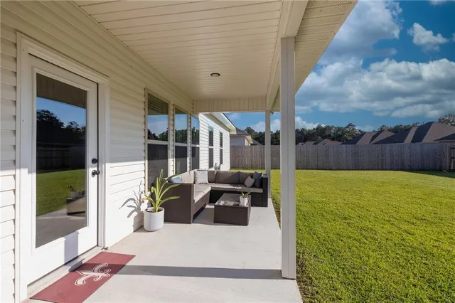 $265,000 | 42159 Delacer Lane, Ponchatoula, LA 70454