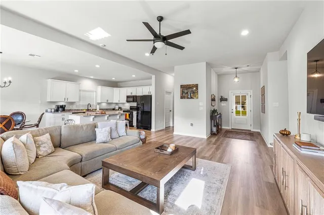 $265,000 | 42159 Delacer Lane, Ponchatoula, LA 70454