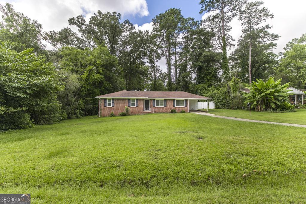 1049 Newport Road Macon, GA 31210 - Photo 18 of 34