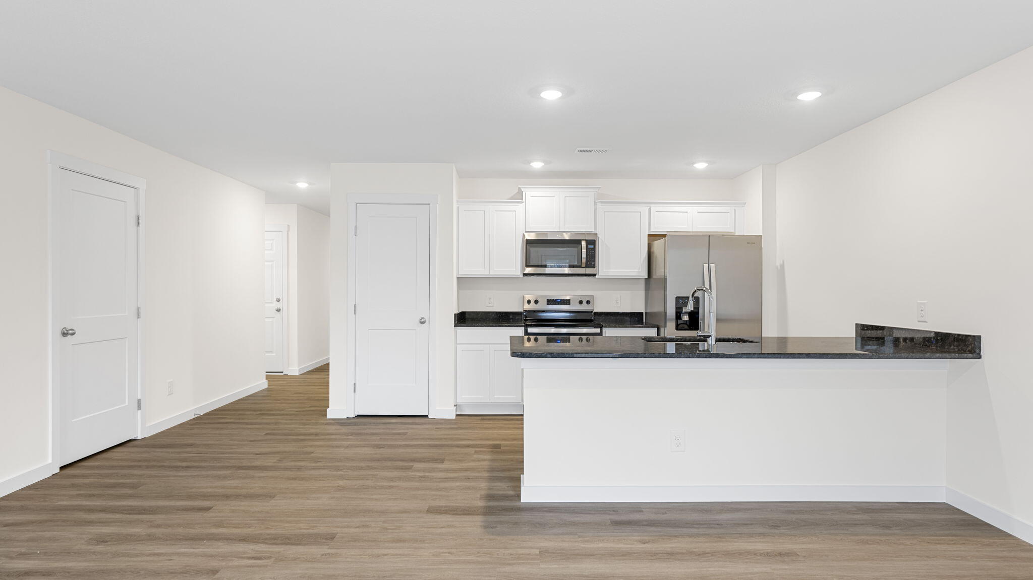 627 Fox Den Circle Dalton, GA 30721 - Photo 14 of 26 19-web-or-mls-DSC_1305-13