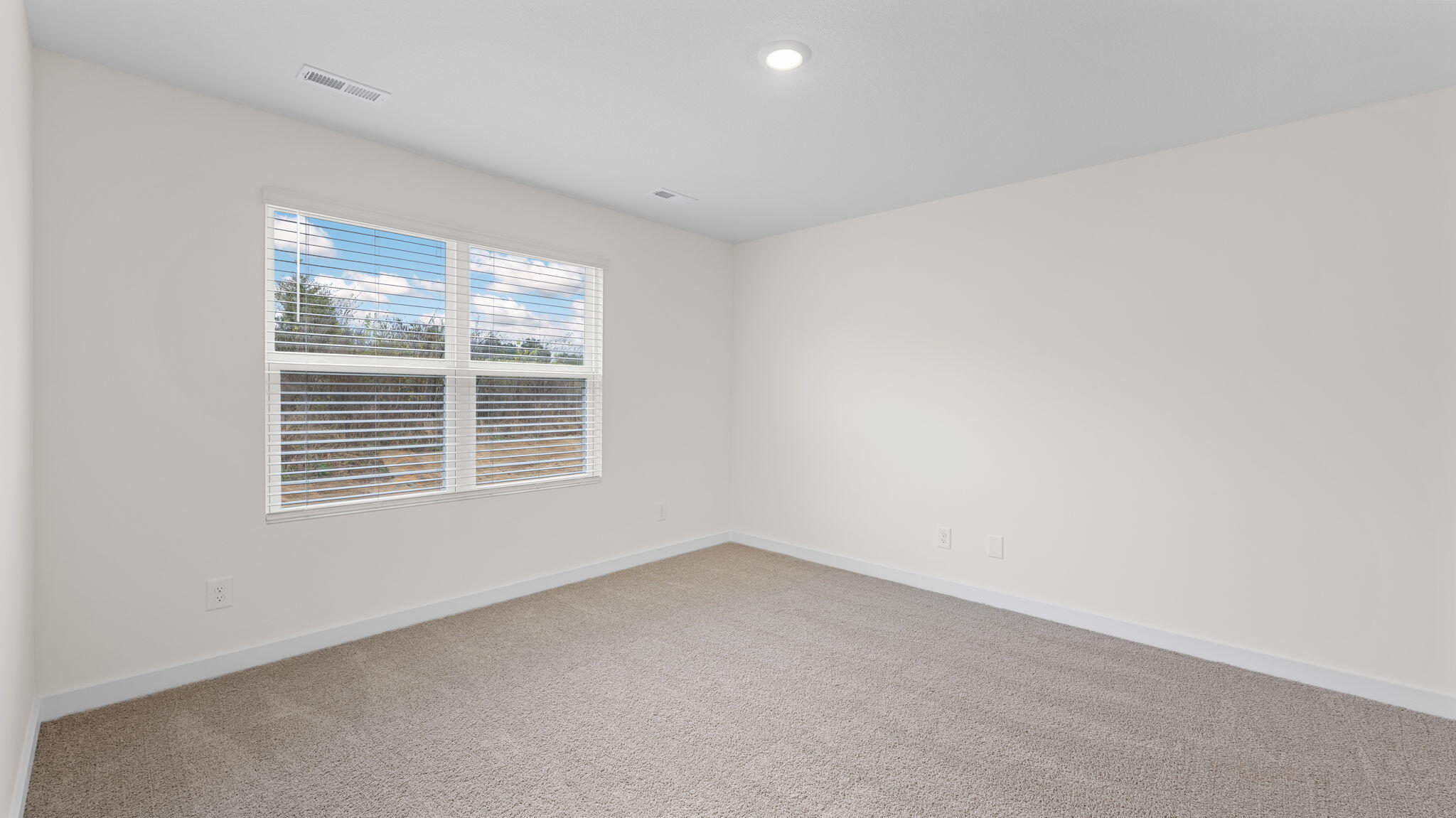 627 Fox Den Circle Dalton, GA 30721 - Photo 22 of 26 27-web-or-mls-DSC_1329-21