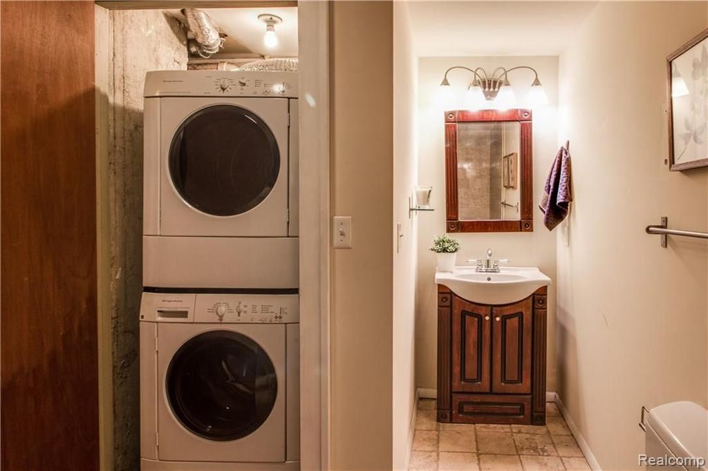 2915 John R Street, Unit 201 Detroit, MI 48201 - Photo 26 of 37