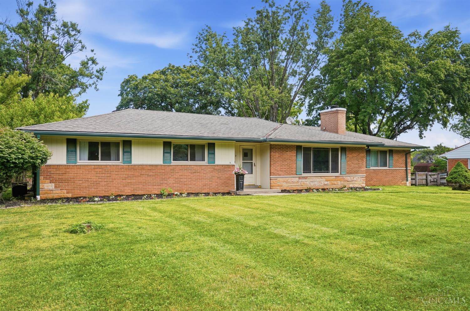 8150 Hopewell Road Montgomery, OH 45242 - Photo 2 of 61 Gallery Image 2