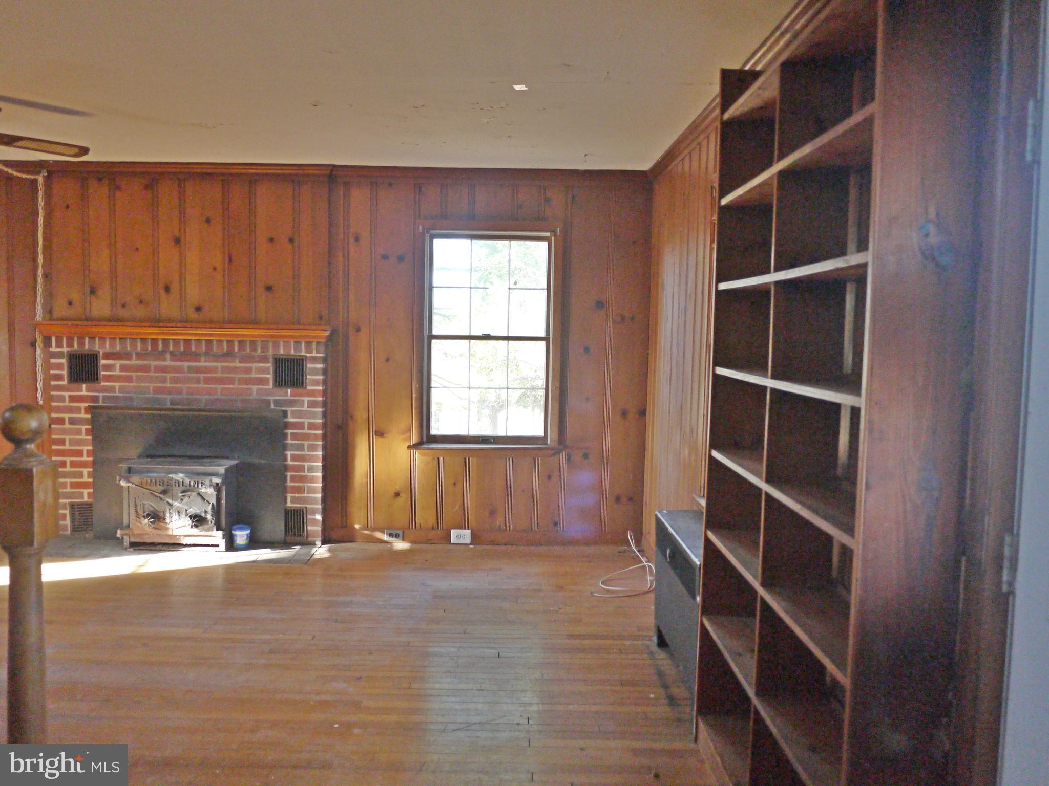 1531 Watervale Road Fallston, MD 21047 - Photo 3 of 13 Family