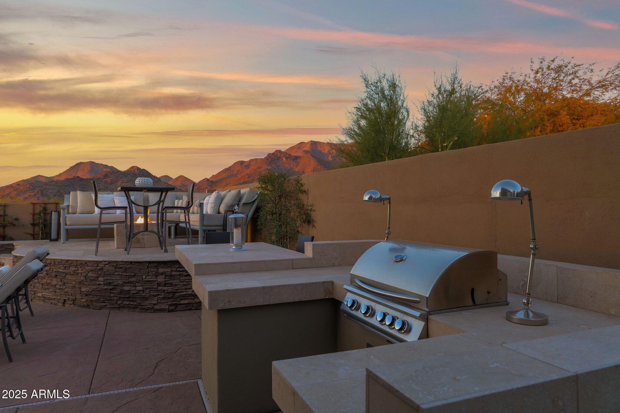 11348 East Greenway Road Scottsdale, AZ 85255 - Photo 14 of 36 Built in BBQ