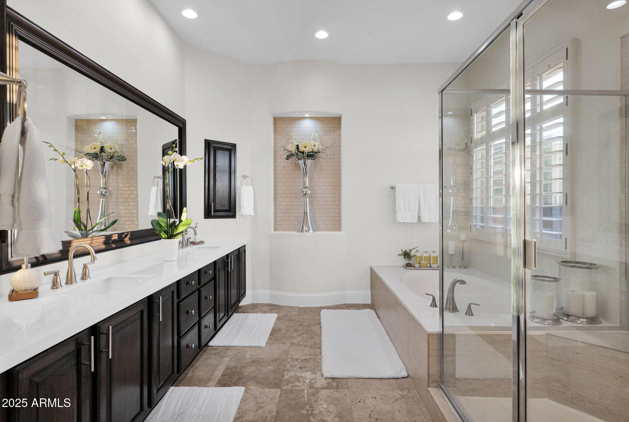 11348 East Greenway Road Scottsdale, AZ 85255 - Photo 19 of 36 Primary Bathroom
