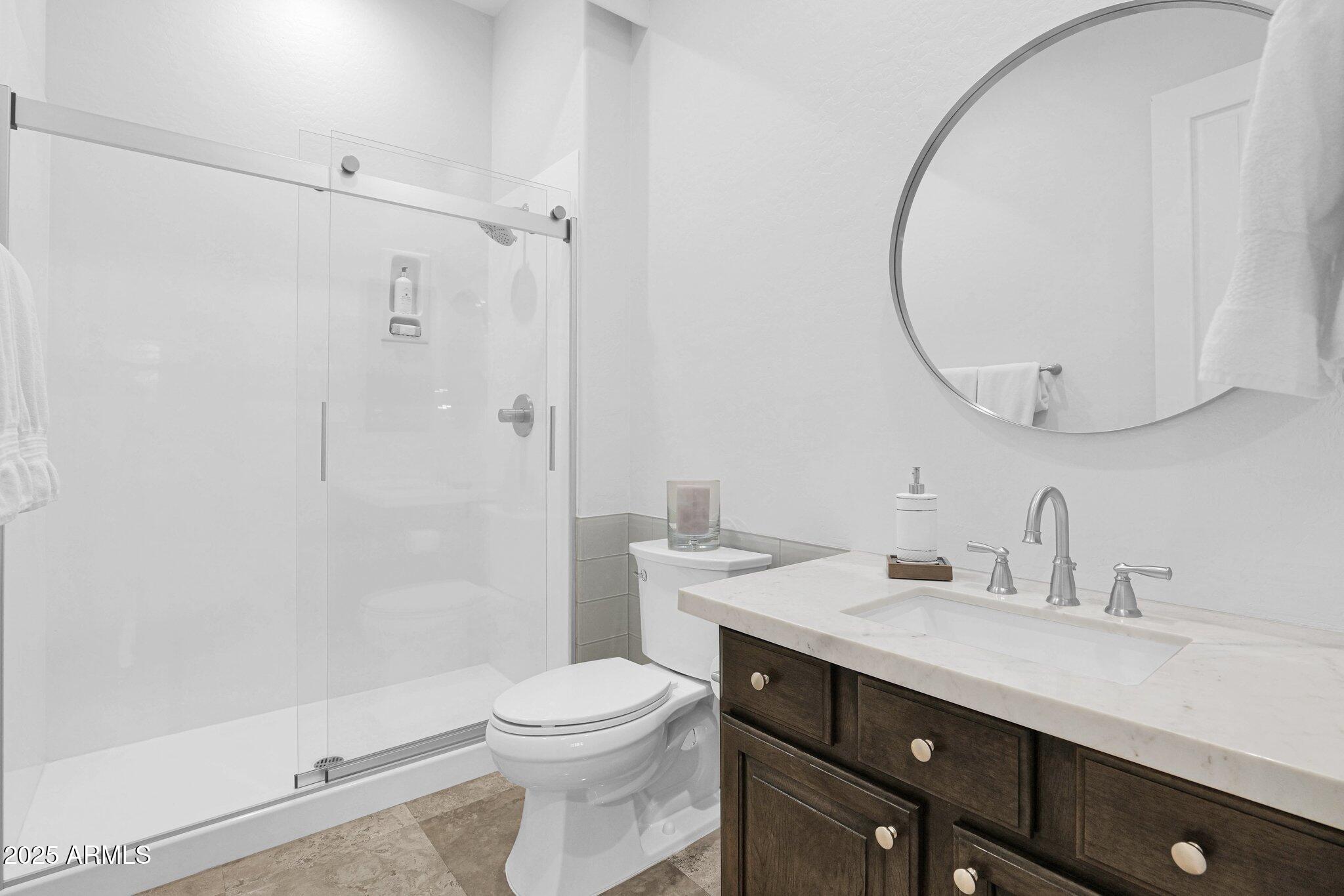 11348 East Greenway Road Scottsdale, AZ 85255 - Photo 26 of 36 Guest Bathroom 1