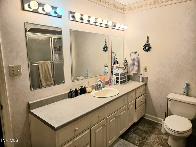 $319,900 | 149 Sherwood Circle, Ridgeway, VA 24148