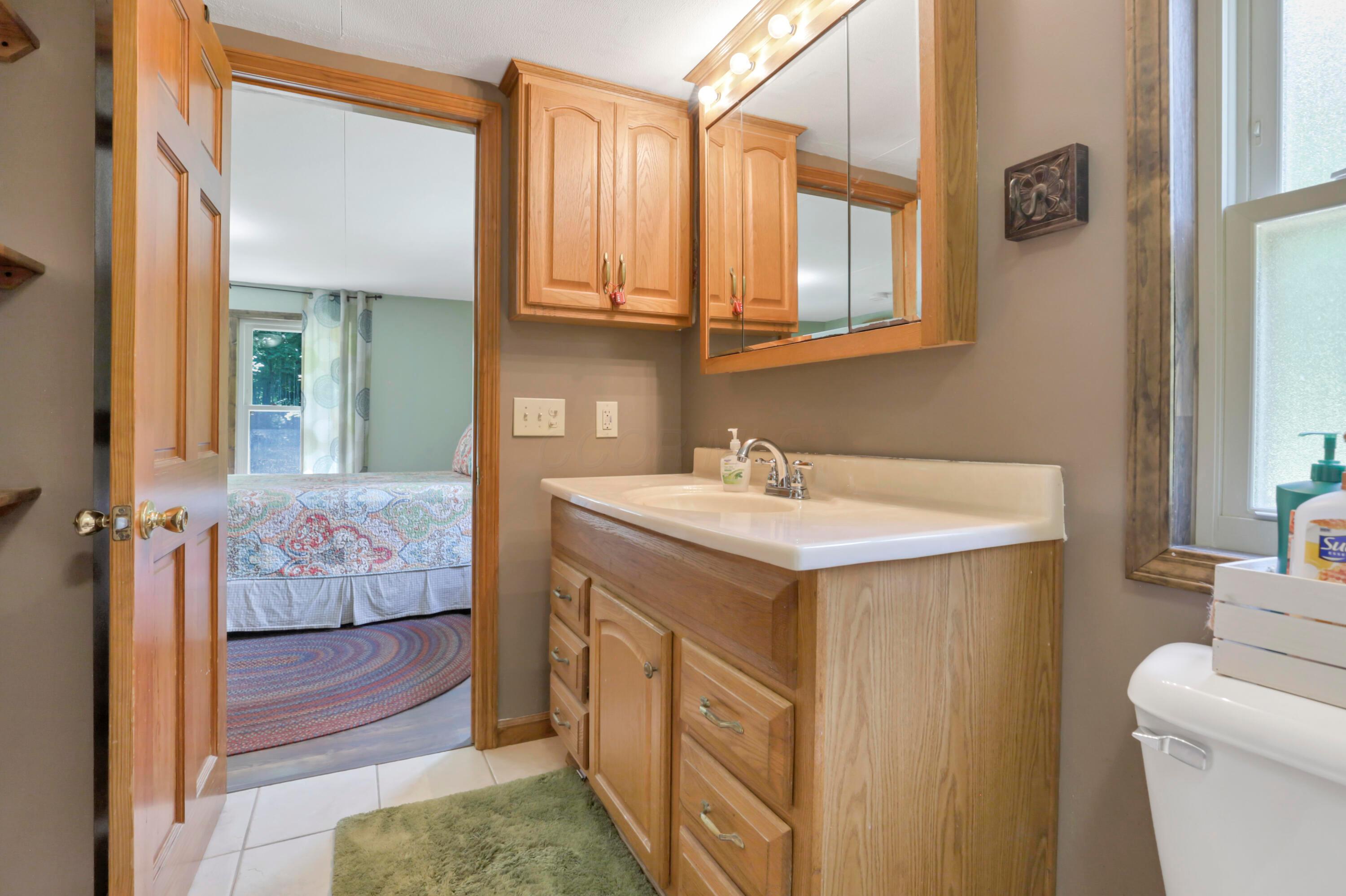 24138 Huffines Road Rockbridge, OH 43149 - Photo 23 of 74 20-print-IMG_8083