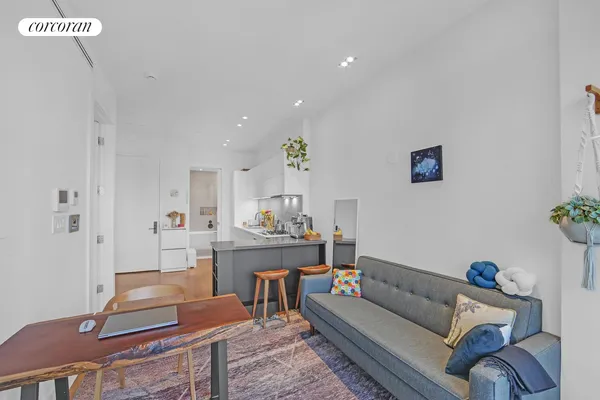 $3,695 | 679 Franklin Avenue, Unit 401 | Crown Heights