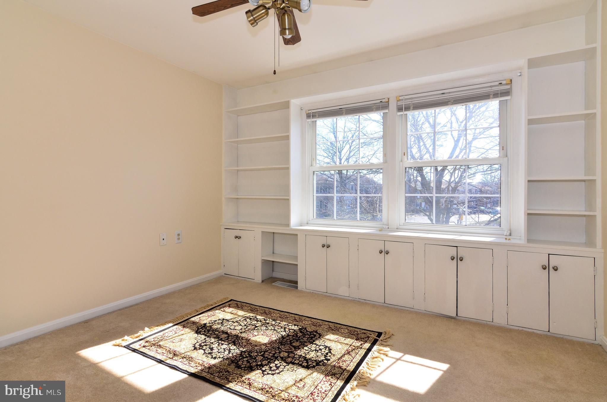 3008 Seminole Road Woodbridge, VA 22192 - Photo 17 of 30 Bedroom with built-in cabinets