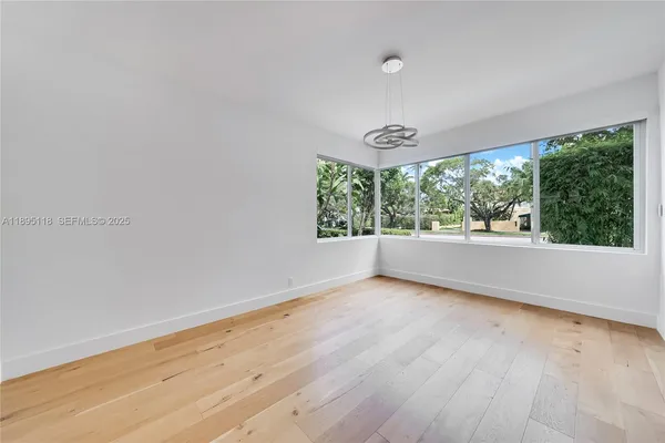 $3,250,000 | 5244 Alton Road, Miami Beach, FL 33140