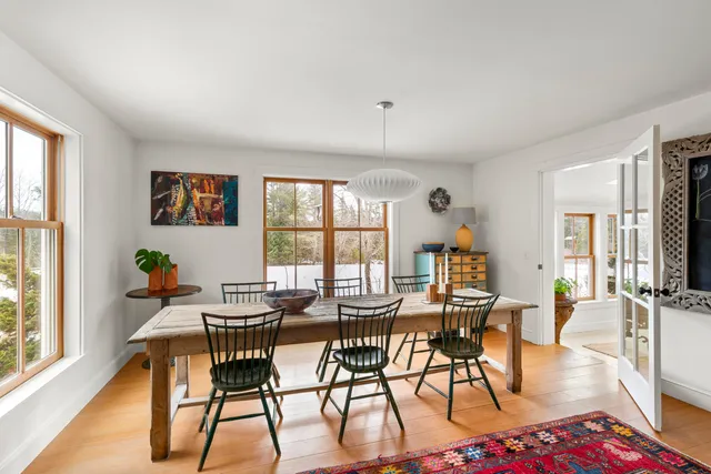 $1,100,000 | 140 Grant Road, Freeport, ME 04032