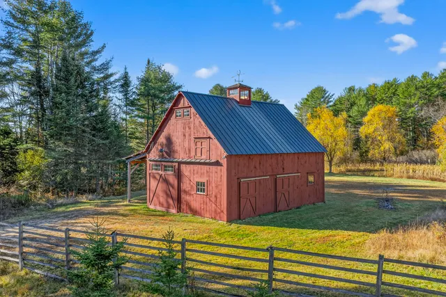 $1,100,000 | 140 Grant Road, Freeport, ME 04032