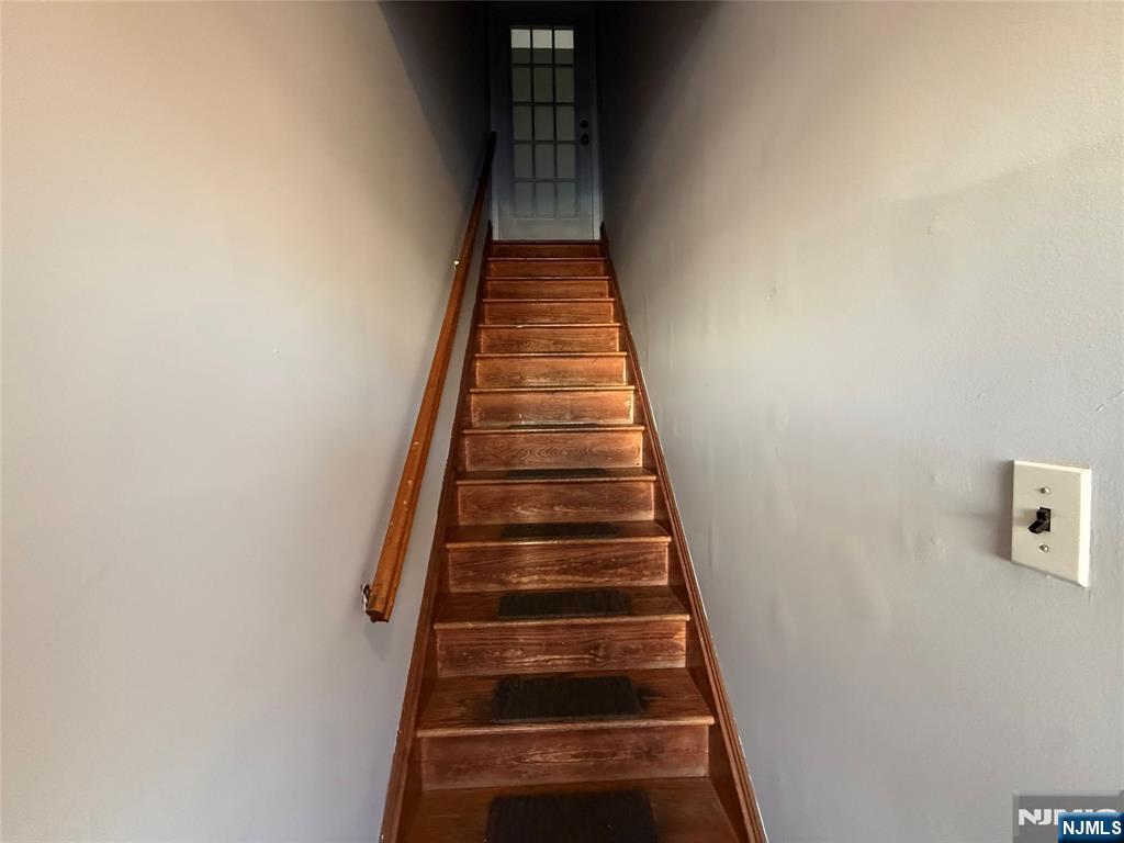 175 Van Winkle Street, Unit 2 East Rutherford, NJ 07073 - Photo 16 of 18