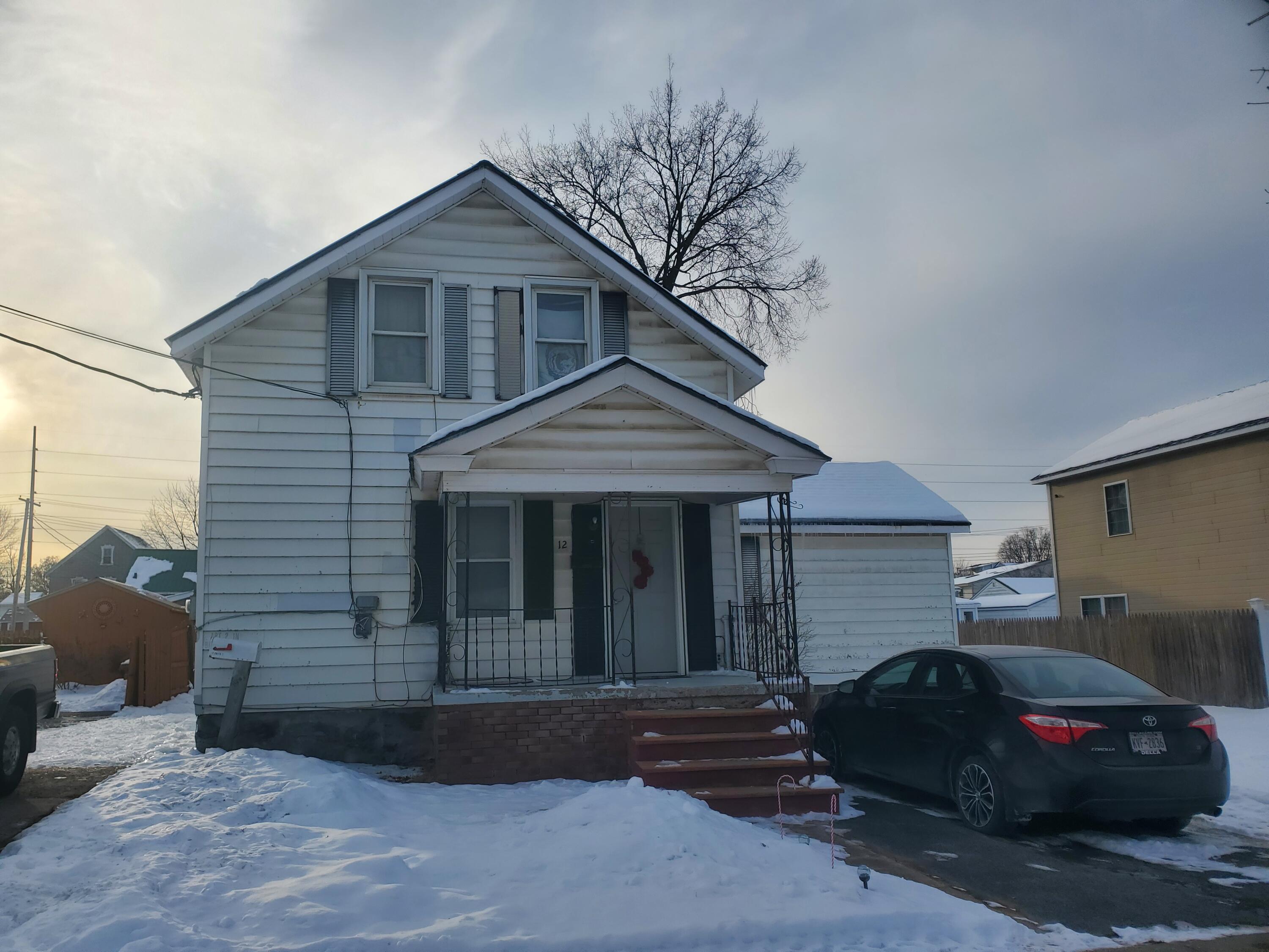 12 Smith Street Plattsburgh, NY 12901 - Photo 2 of 2