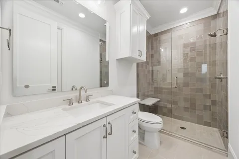 $1,299,000 | 20 Crain Sq Boulevard, Houston, TX 77025