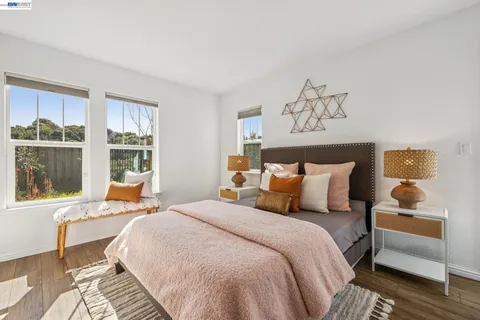 $1,090,000 | 24170 Amaranth Loop, Hayward, CA 94541